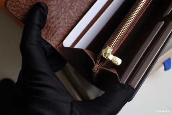 WALLET SARAH VUITTON LOUIS 0417